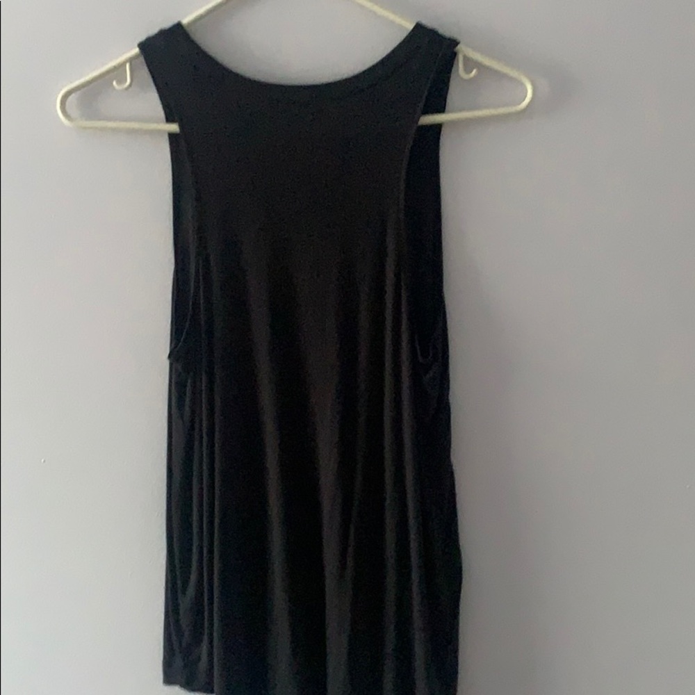 Fun tank top - Picture 3 of 3